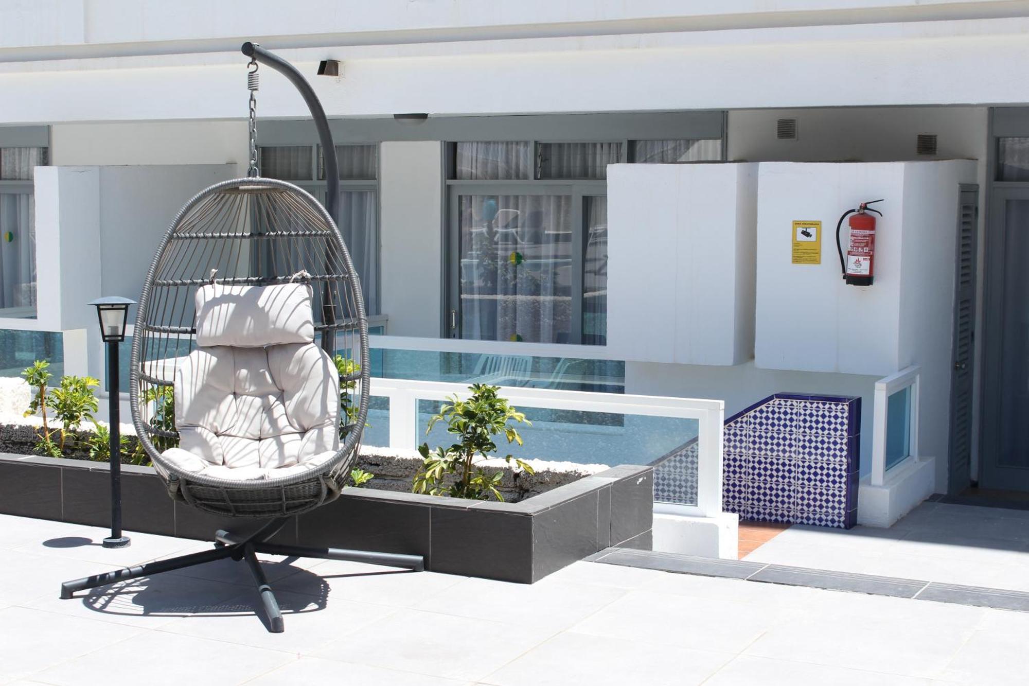 Aparthotel Fayna